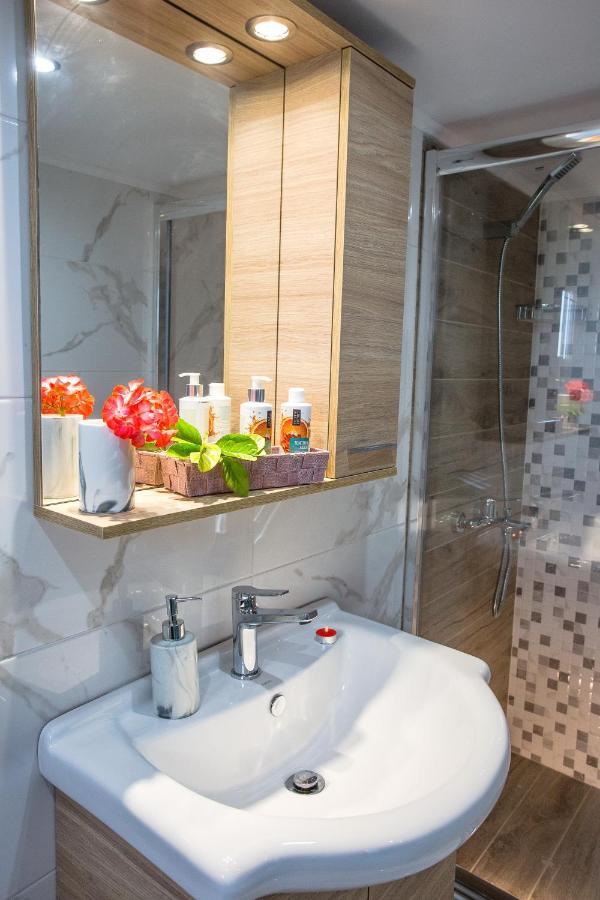 Kaiafas Luxury Philoxenia Apartment Nea Peramos  Luaran gambar